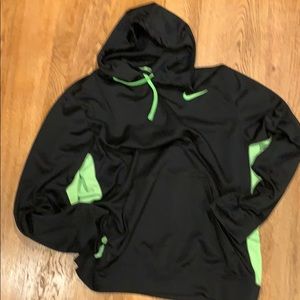 Therma-fit Nike men size XL sweatshirt hoodie